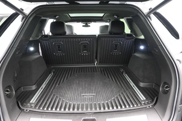 Used 2024 Cadillac XT5 Premium Luxury w/ LPO, Floor Liner Package AWD/4WD image 27
