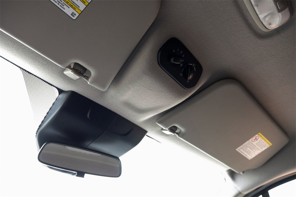 Used 2019 Ford Transit 350 XLT image 24