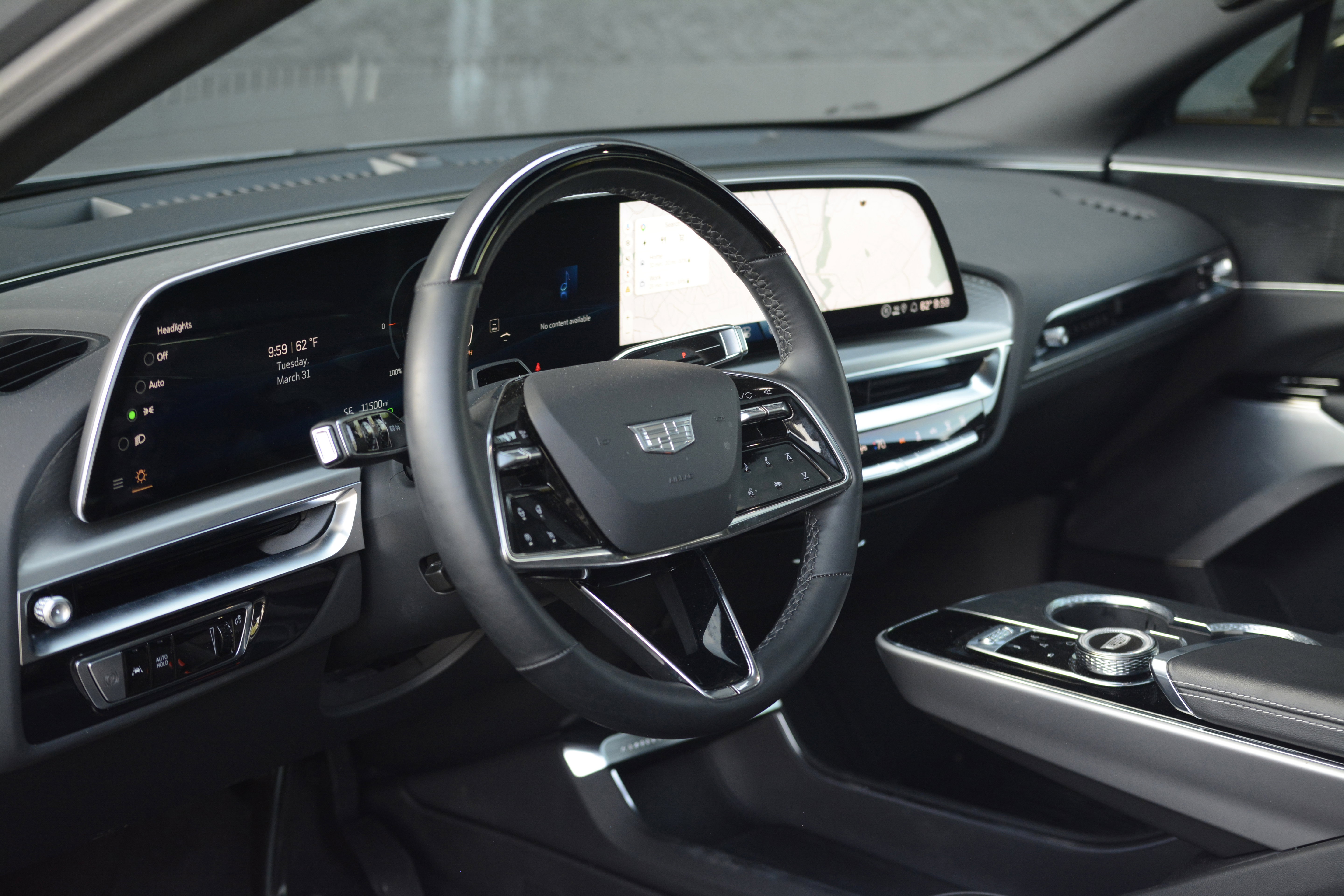 Used 2025 Cadillac Lyriq Sport w/ LPO, Floor Liner Package image 4