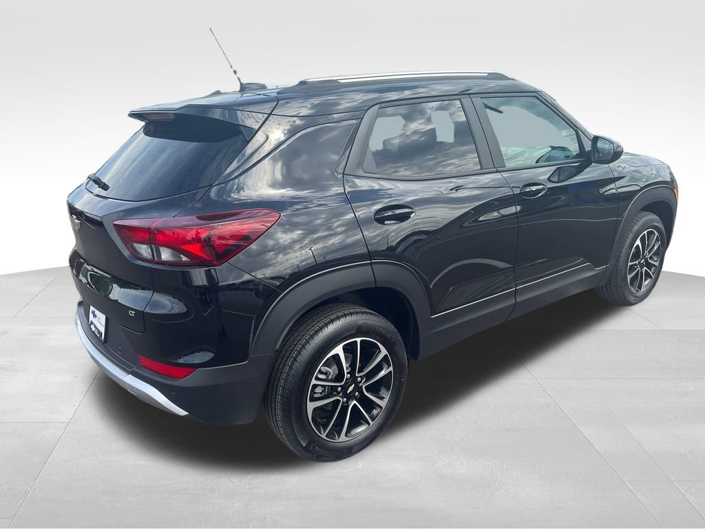 New 2026 Chevrolet TrailBlazer LT w/ LT Cold Weather Package AWD/4WD image 5