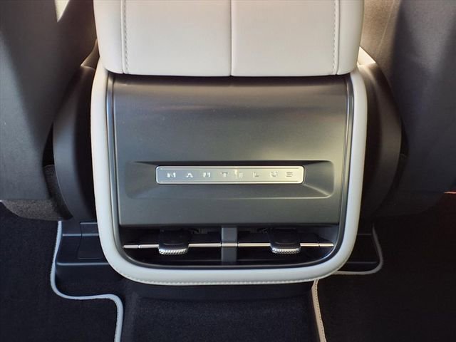 New 2026 Lincoln Nautilus Premier image 11