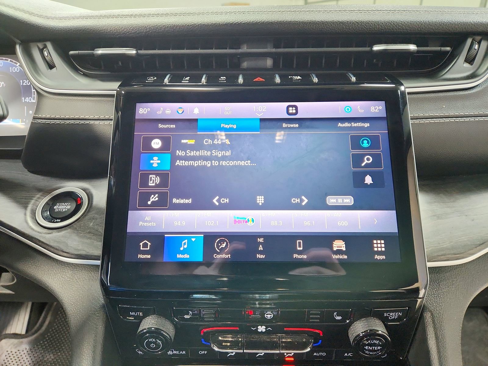 Used 2021 Jeep Grand Cherokee L Limited w/ Trailer Tow Group (B) image 28