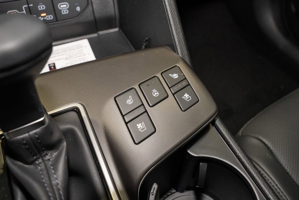 New 2026 Kia Sportage SX FWD image 18