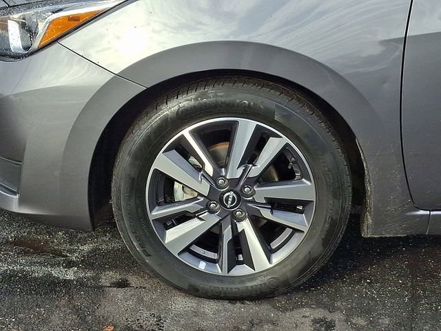 Used 2023 Nissan Versa SV image 8