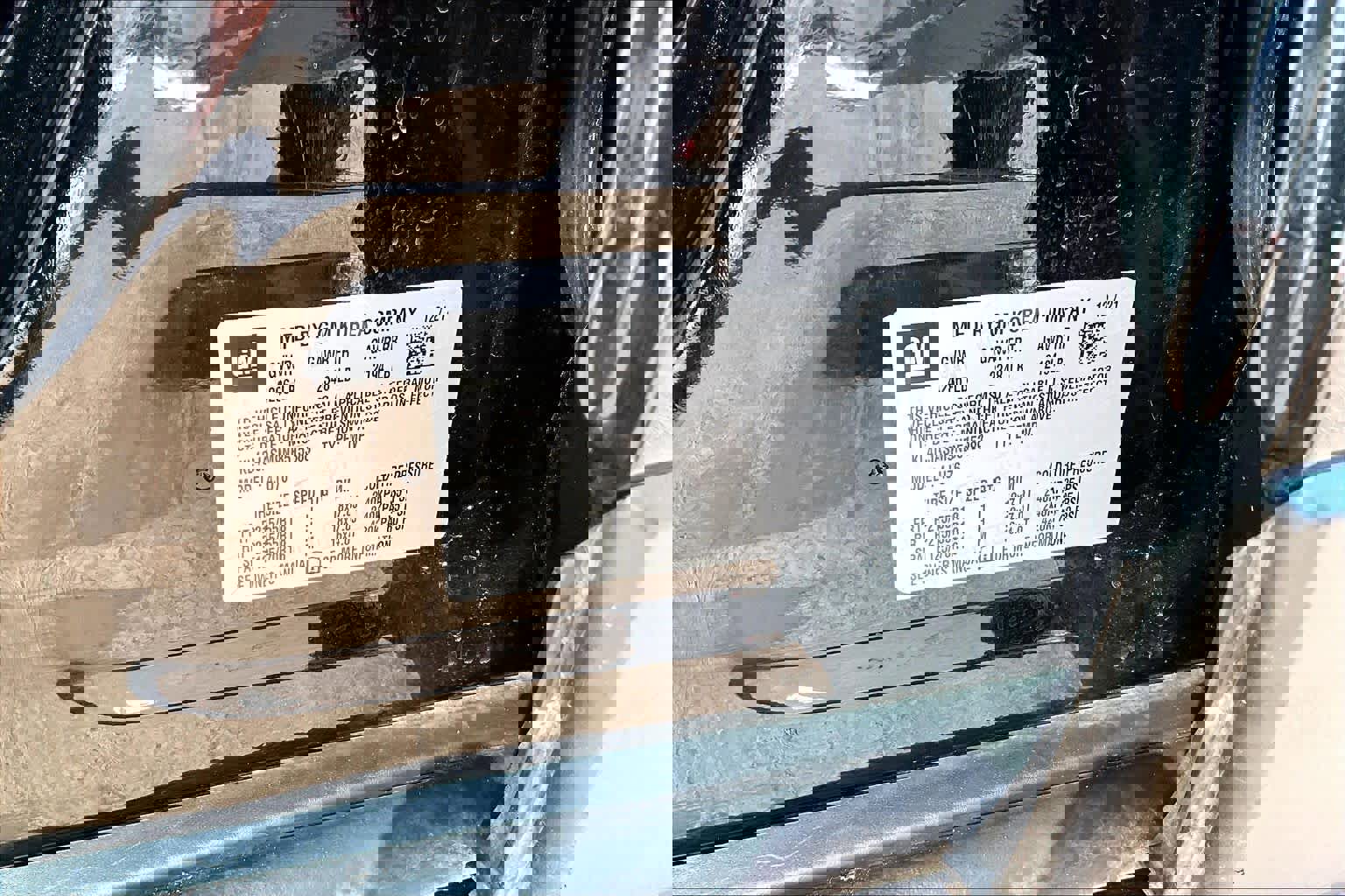 Used 2022 Buick Encore Preferred image 31