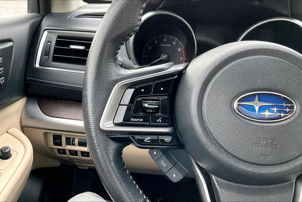 Used 2018 Subaru Outback 2.5i Limited AWD/4WD image 21