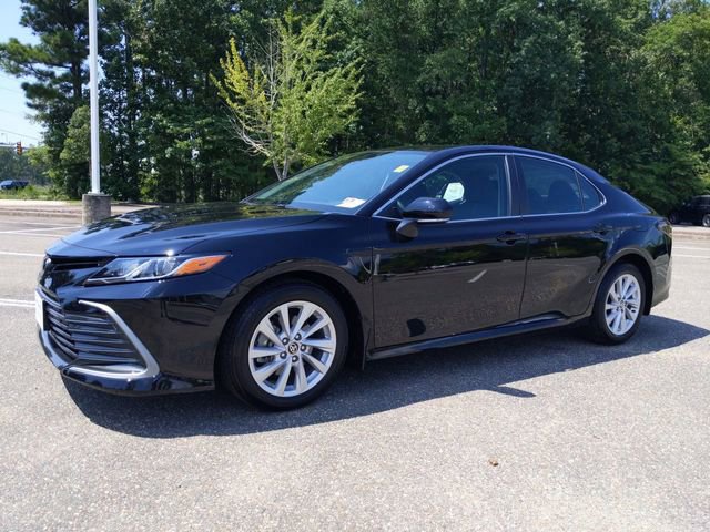 Used 2023 Toyota Camry LE w/ Convenience Package image 8