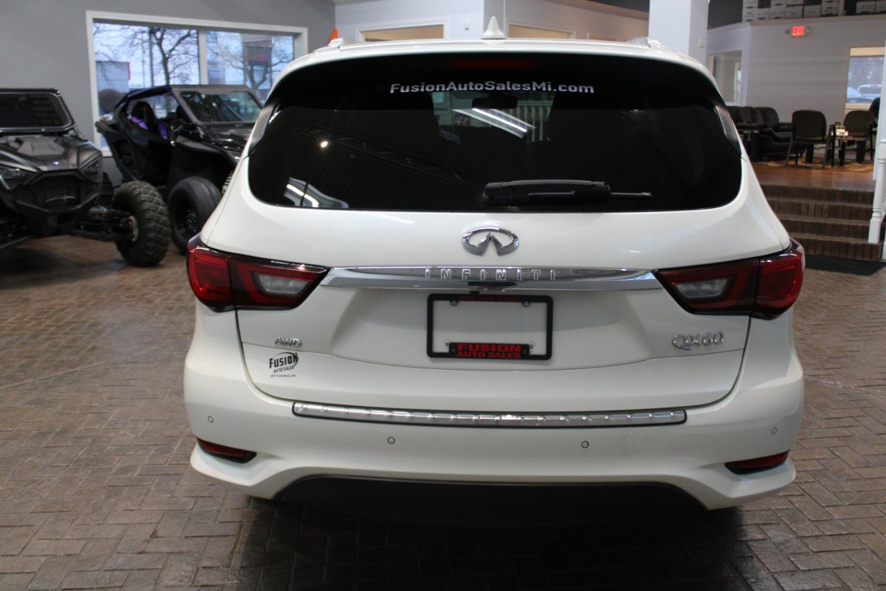 Used 2019 INFINITI QX60 Luxe w/ Essential Package image 6