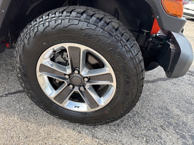 Used 2019 Jeep Wrangler Unlimited Sahara image 4