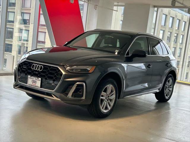 Certified 2023 Audi Q5 2.0T Premium w/ Convenience Package image 1