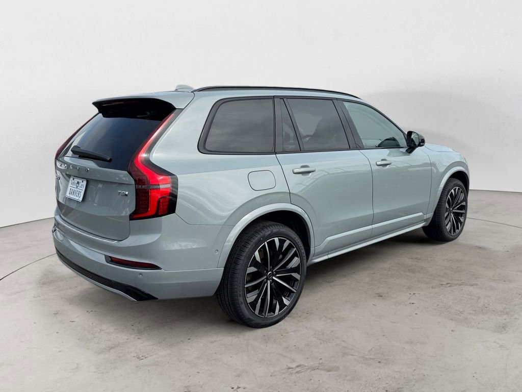 New 2026 Volvo XC90 T8 Ultra w/ Protection Package Premier image 6