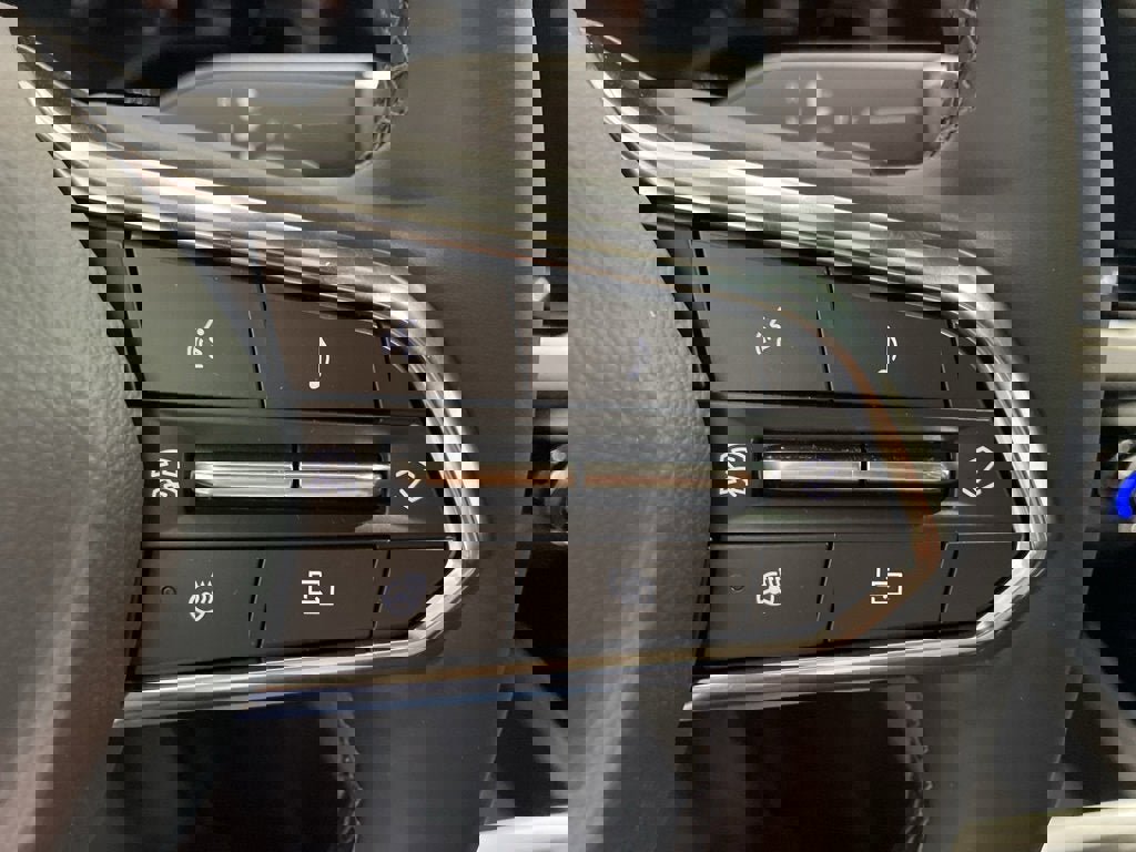 New 2026 Chevrolet Equinox LT w/ Safety and Technology Package image 25