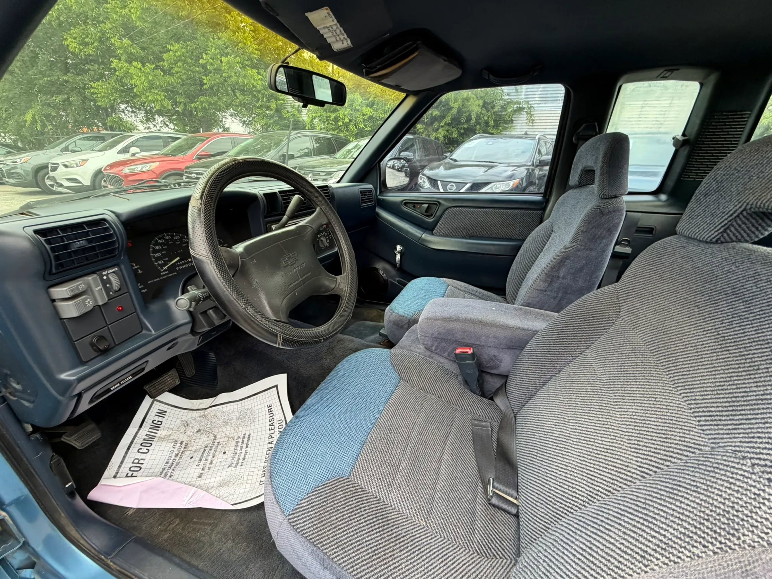 Used 1996 Chevrolet S10 Pickup LS RWD image 13