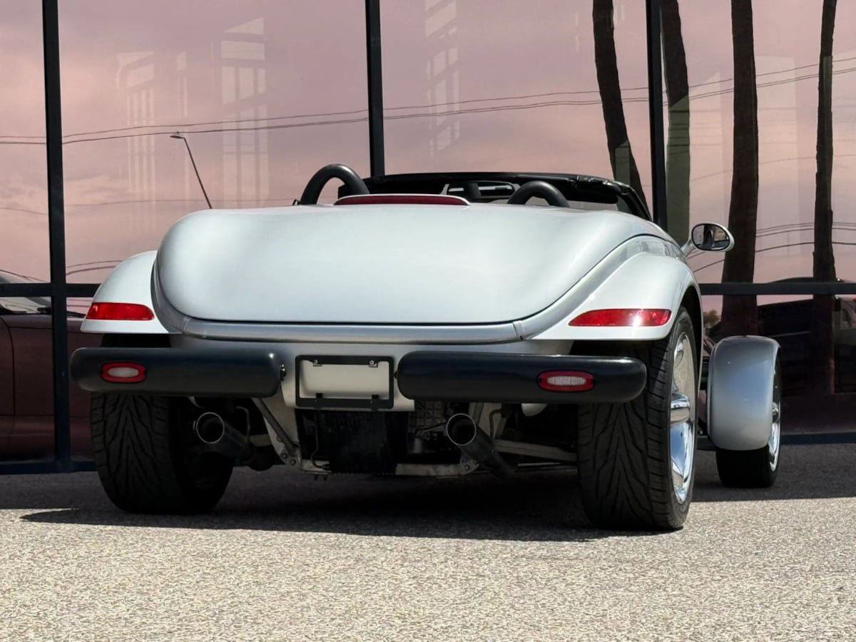 Used 2001 Plymouth Prowler RWD image 15