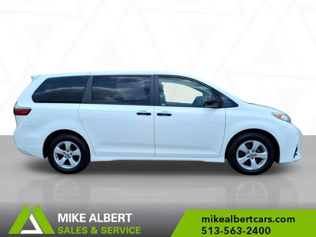 Used 2020 Toyota Sienna L FWD image 8