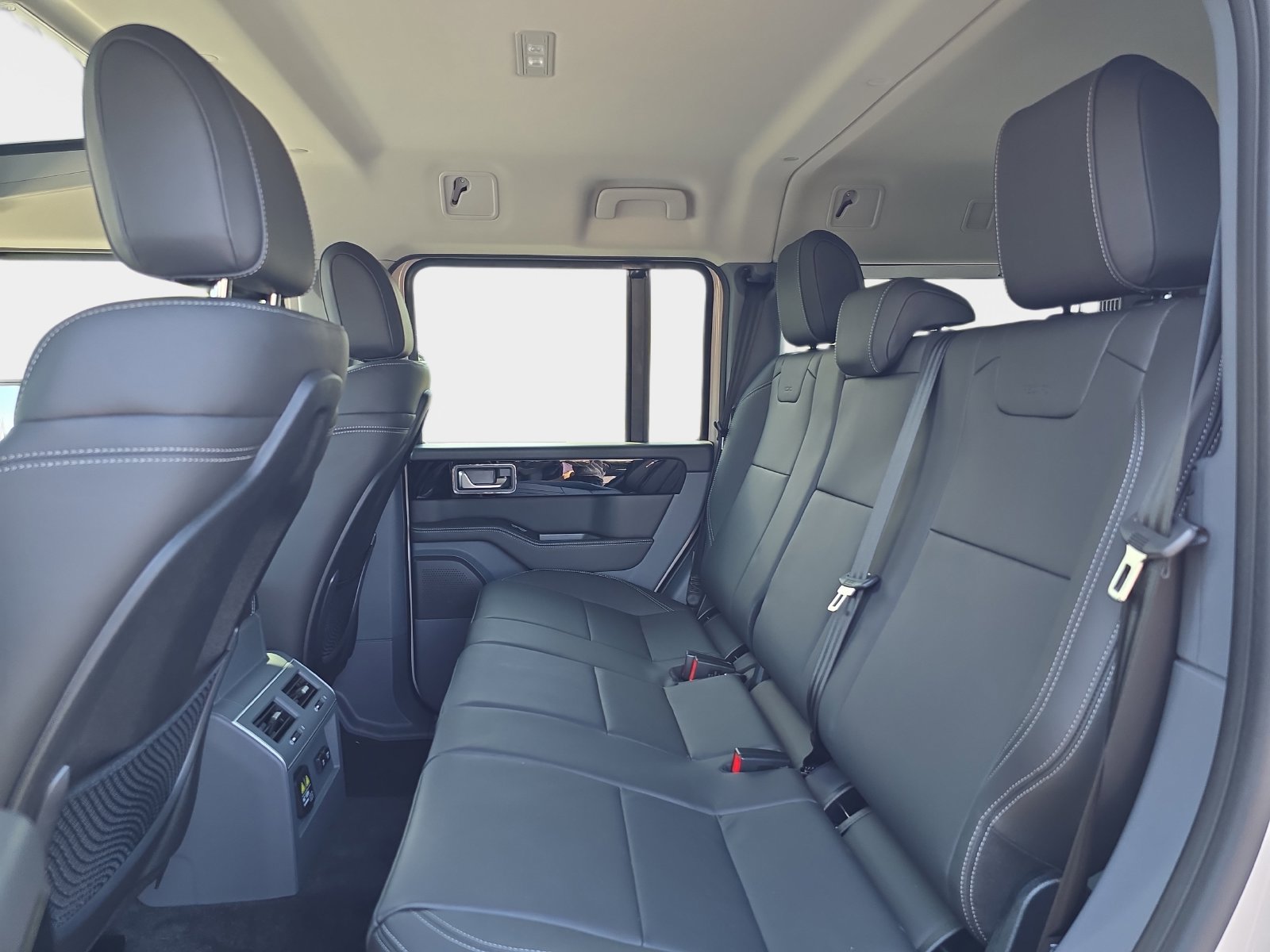 New 2026 INEOS Grenadier Station Wagon AWD/4WD image 14