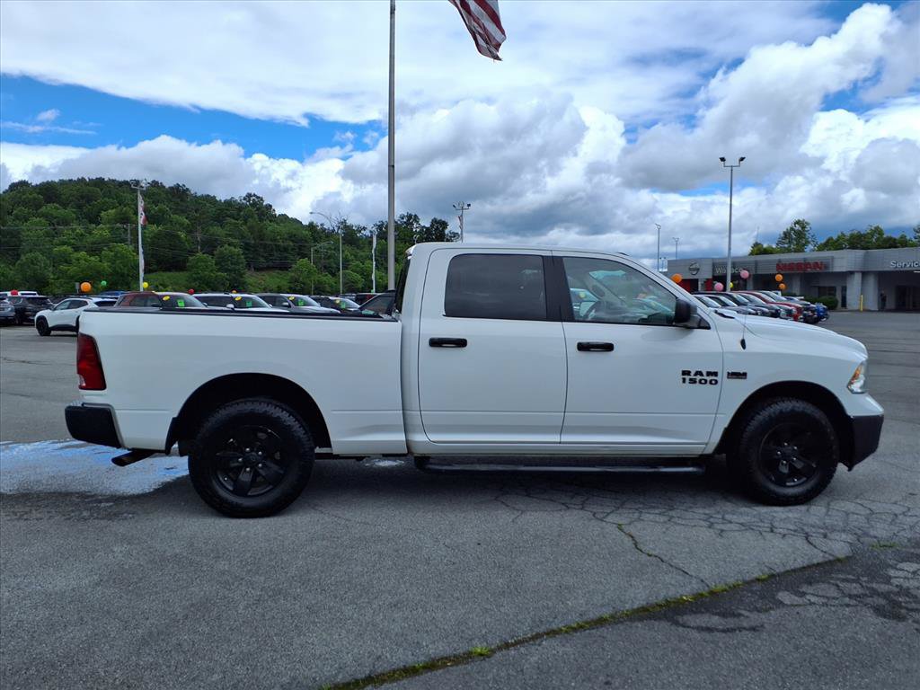 Used 2017 RAM 1500 Classic SLT AWD/4WD image 6