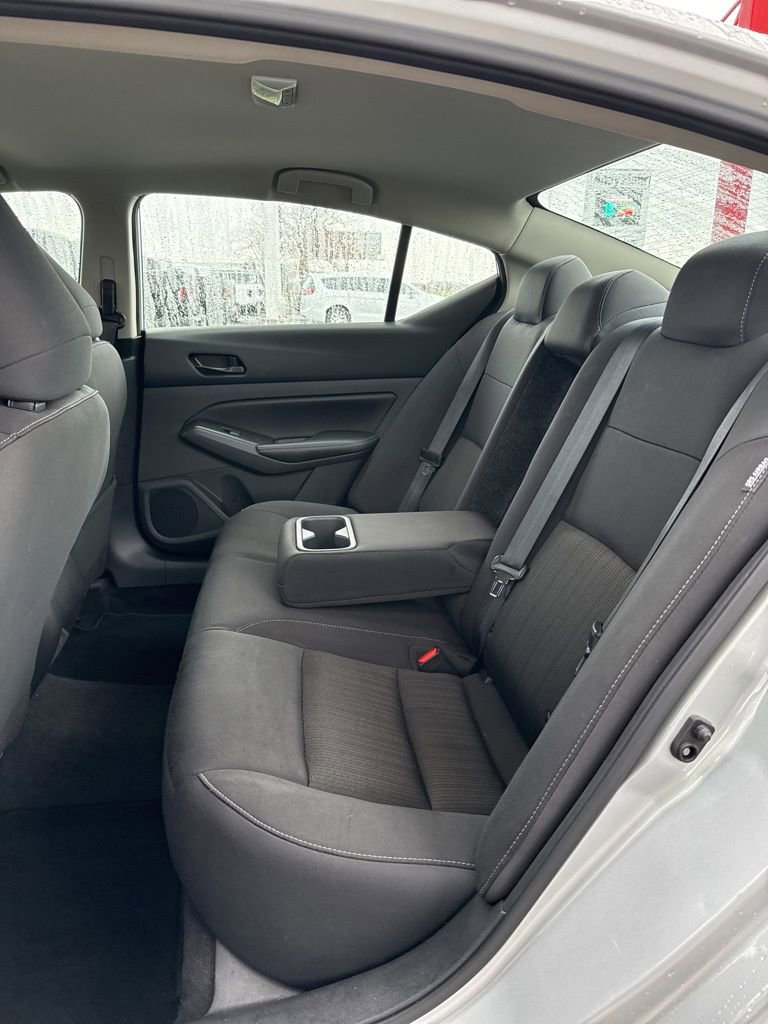 Used 2024 Nissan Altima 2.5 SV image 19