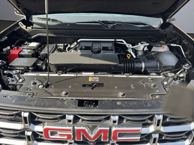 Certified 2025 GMC Canyon AT4 w/ Nightfall Edition image 26