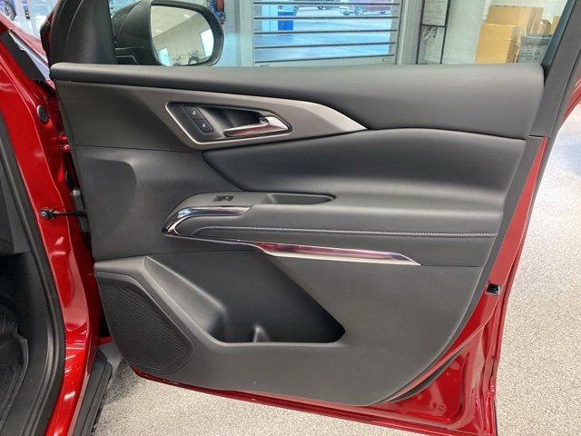 New 2026 Chevrolet Traverse LT w/ Driver Confidence Package image 35