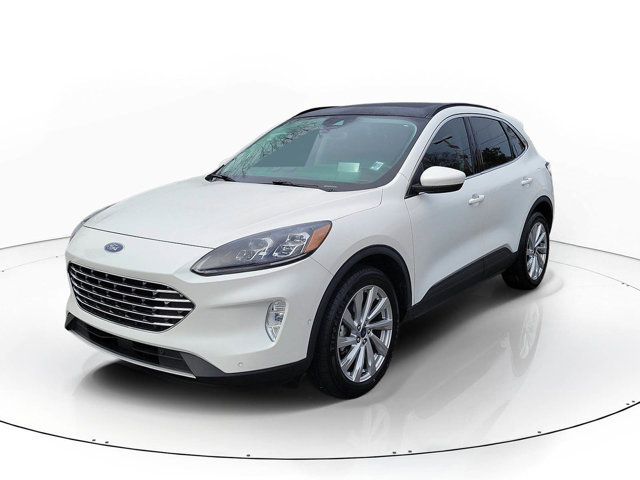 Used 2022 Ford Escape Titanium w/ Titanium Elite Package image 4