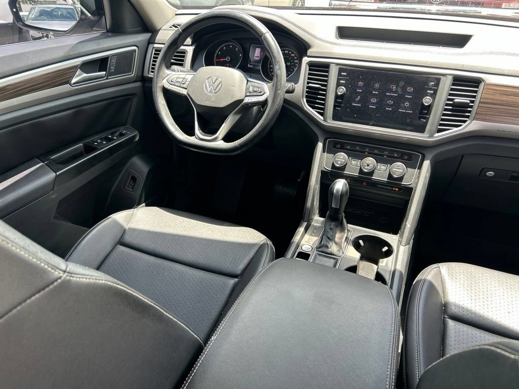 Used 2021 Volkswagen Atlas SE w/ Towing Package FWD image 9