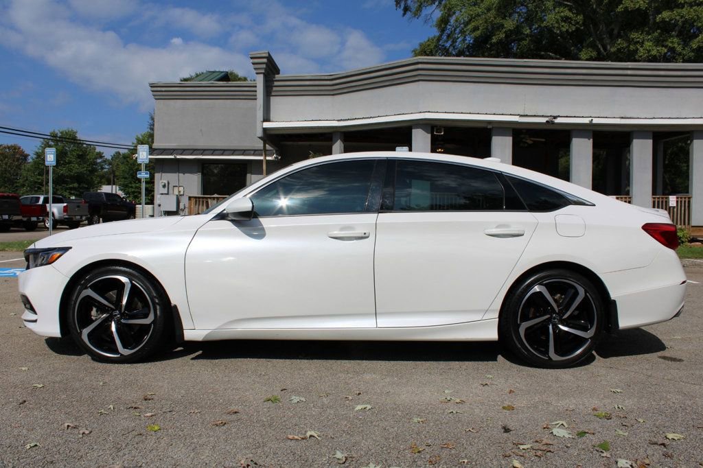Used 2019 Honda Accord Sport image 4