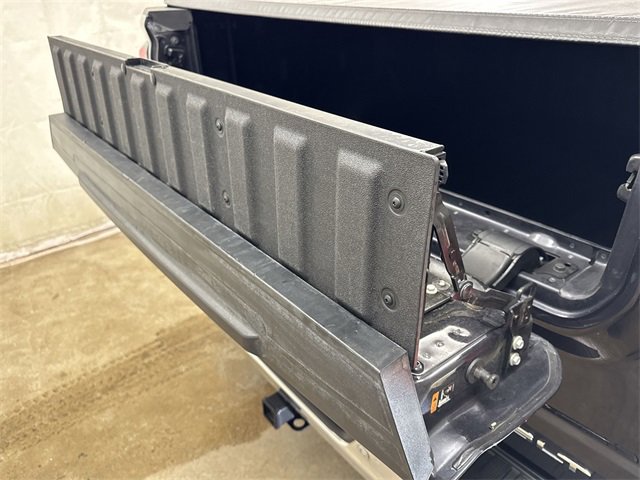 Certified 2024 GMC Sierra 1500 SLT image 28