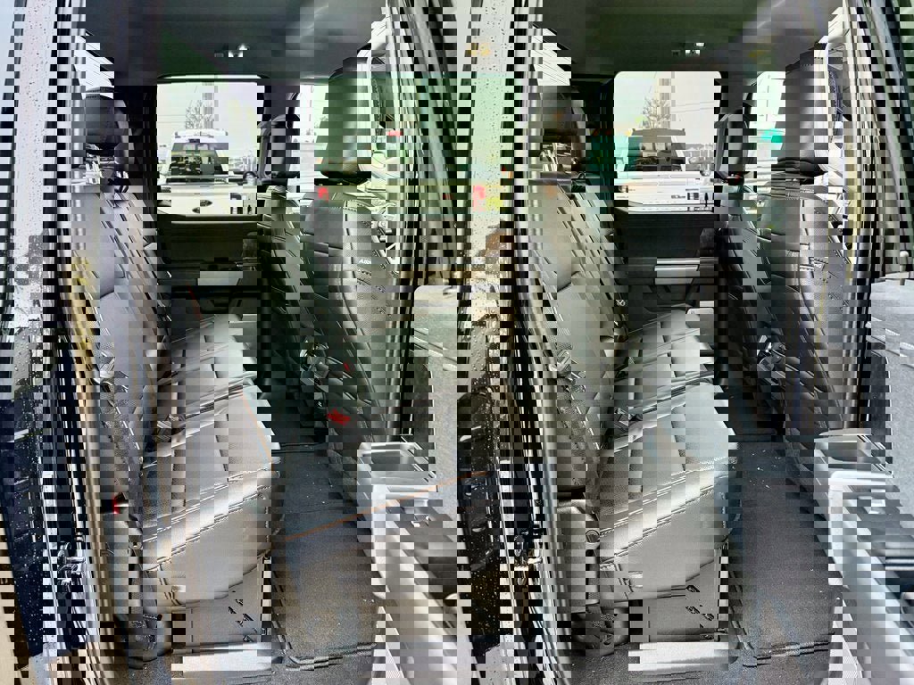 New 2026 Ford F250 Lariat w/ Black Appearance Package image 15