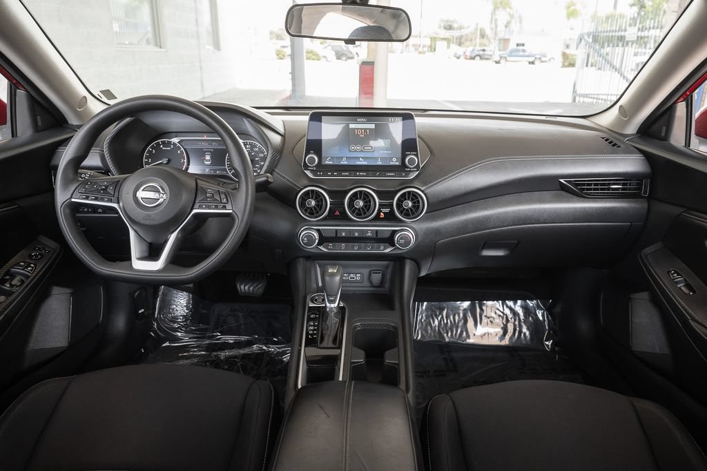 Used 2024 Nissan Sentra SV FWD image 21
