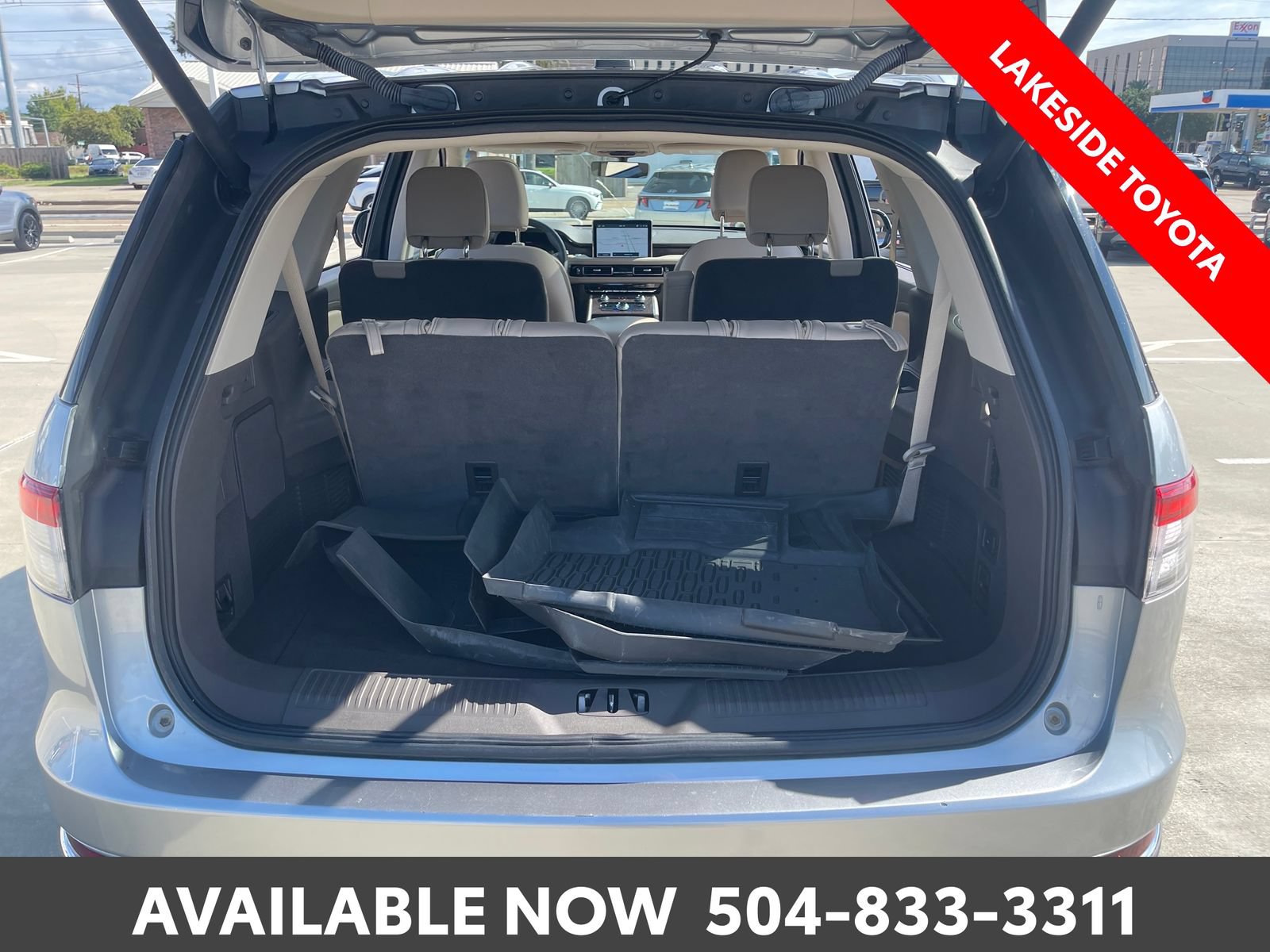 Used 2023 Lincoln Aviator Reserve w/ Equipment Group 201A RWD image 19
