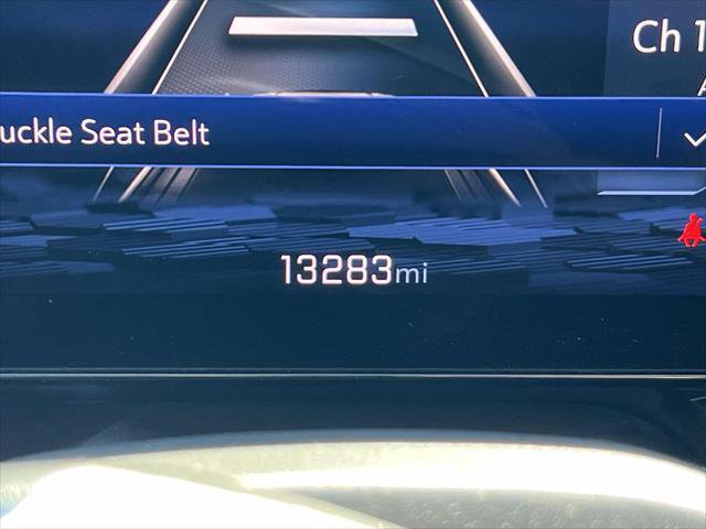 Used 2025 Chevrolet Suburban Premier AWD/4WD image 26