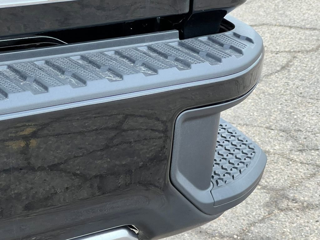 New 2026 GMC Sierra 1500 Elevation image 11