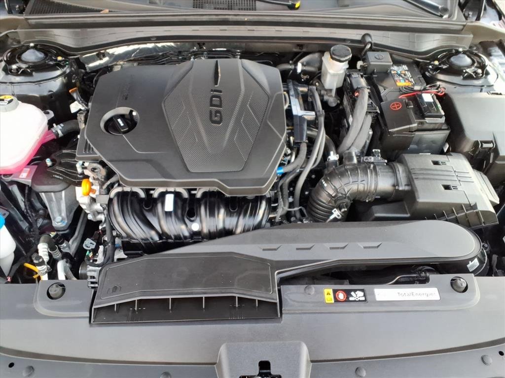 Used 2025 Kia K5 GT-Line w/ GT-Line Premium Package image 32