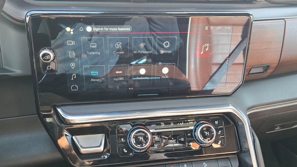 Used 2024 GMC Sierra 3500 Denali Ultimate image 33