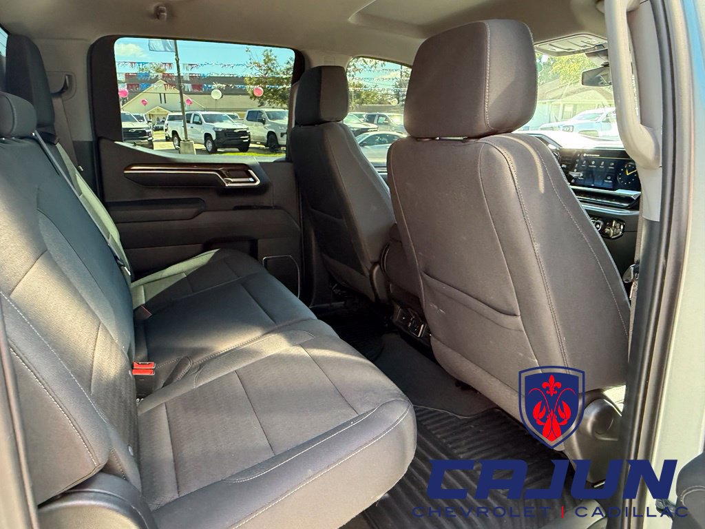 Used 2025 Chevrolet Silverado 1500 LT RWD image 33