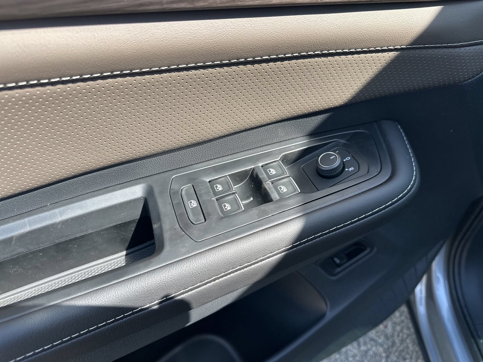 New 2026 Volkswagen Atlas SEL AWD/4WD image 16
