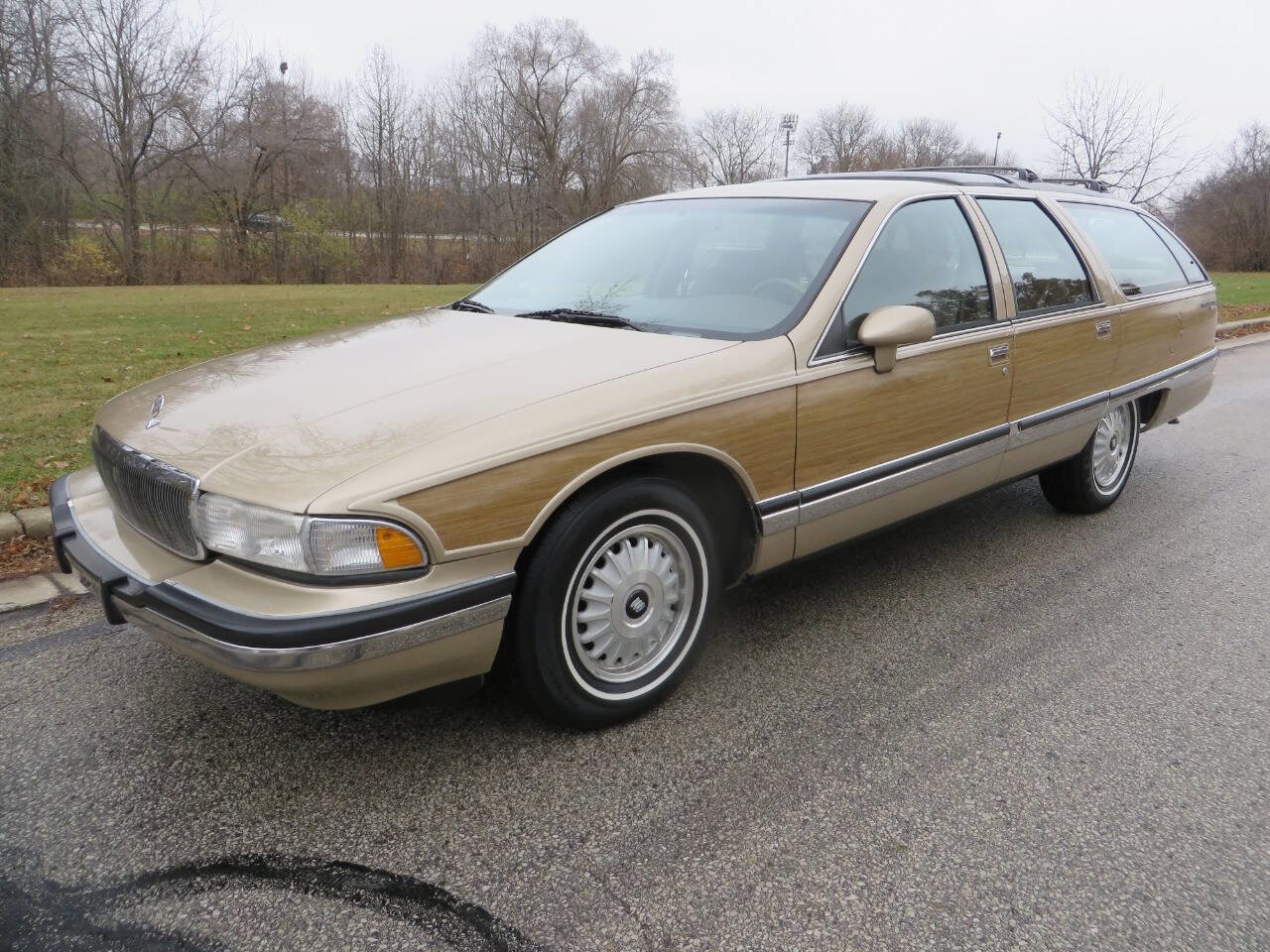 Used 1994 Buick Roadmaster Estate image 1