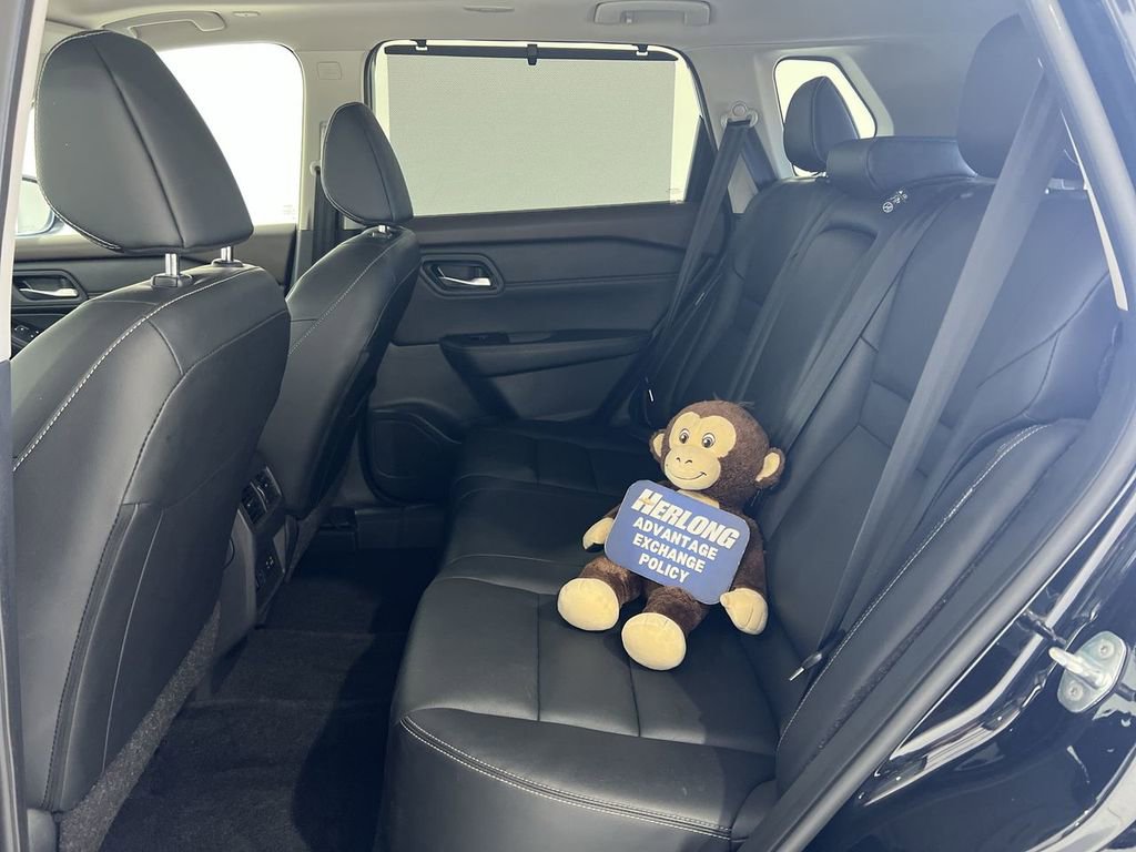 Used 2023 Nissan Rogue SL w/ SL Premium Package image 23