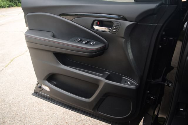 Used 2023 Honda Ridgeline Black Edition image 19