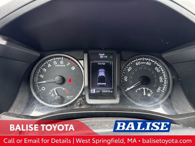 Used 2018 Toyota Tacoma TRD Off-Road w/ Technology Package image 13