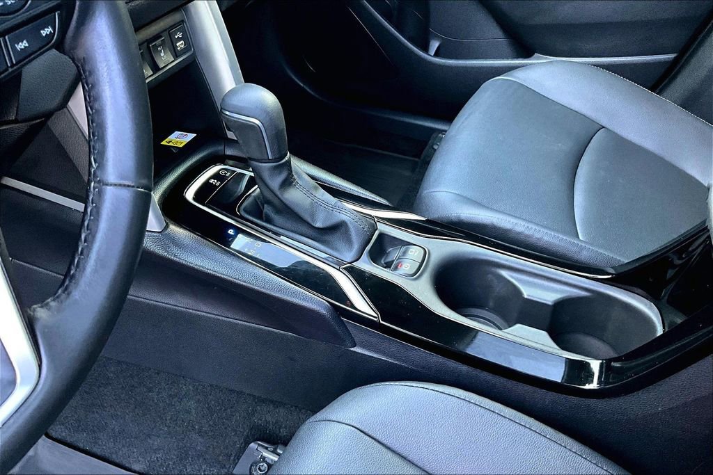 Certified 2022 Toyota Corolla Cross XLE w/ Convenience Package image 18