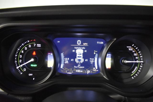 Used 2025 Jeep Wrangler Unlimited Sahara AWD/4WD image 27