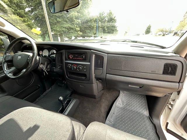 Used 2005 Dodge Ram 2500 Truck SLT w/ Off-Road Group image 31