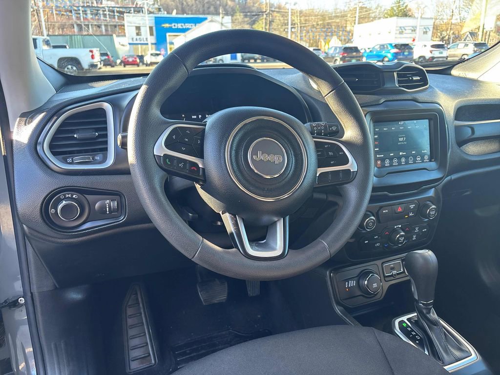 Used 2021 Jeep Renegade Sport w/ Sport Appearance Group image 14