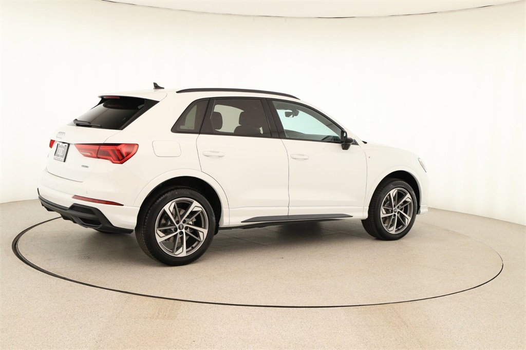 New 2025 Audi Q3 2.0T Premium image 7