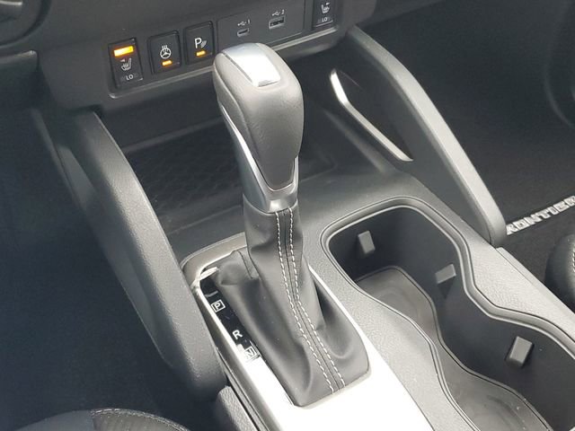 Used 2025 Nissan Frontier SL image 37