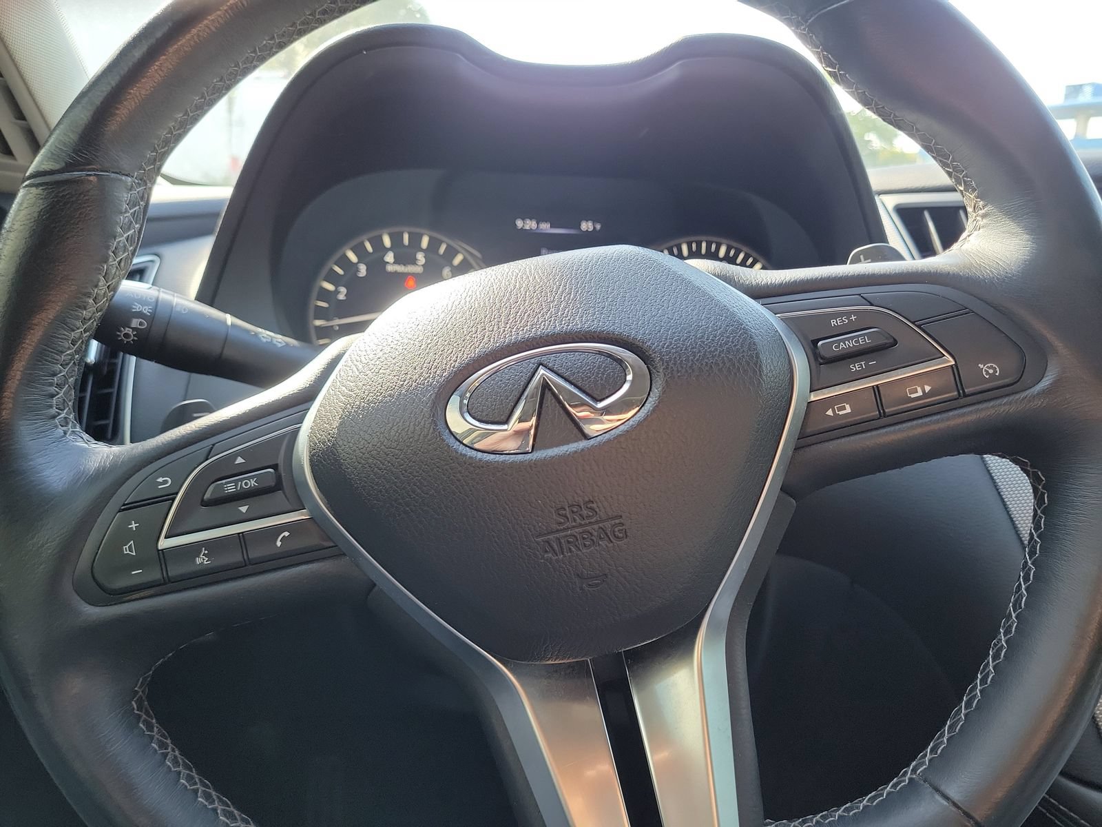 Used 2018 INFINITI Q50 Sport AWD/4WD image 18