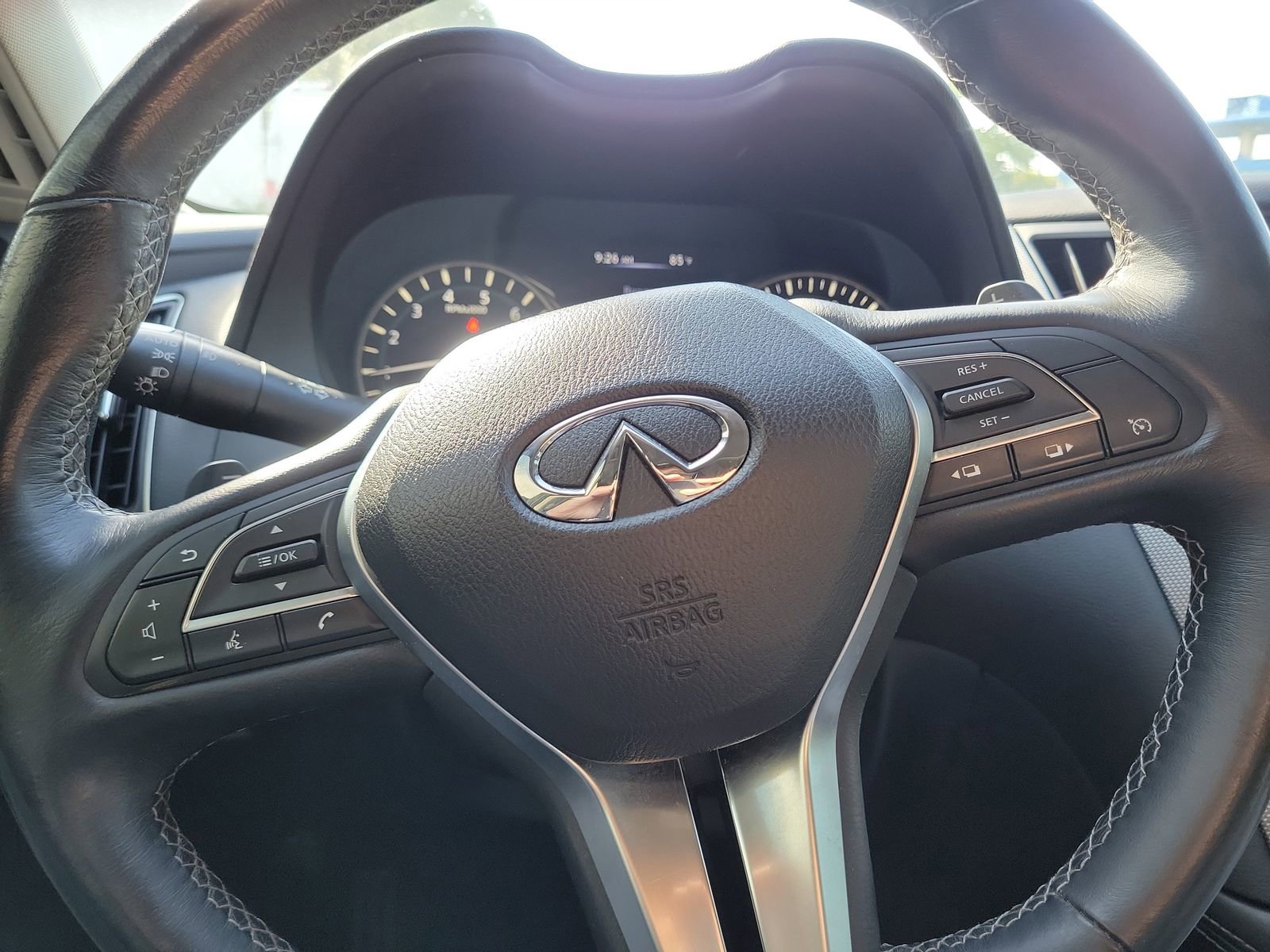 Used 2018 INFINITI Q50 Sport AWD/4WD image 18