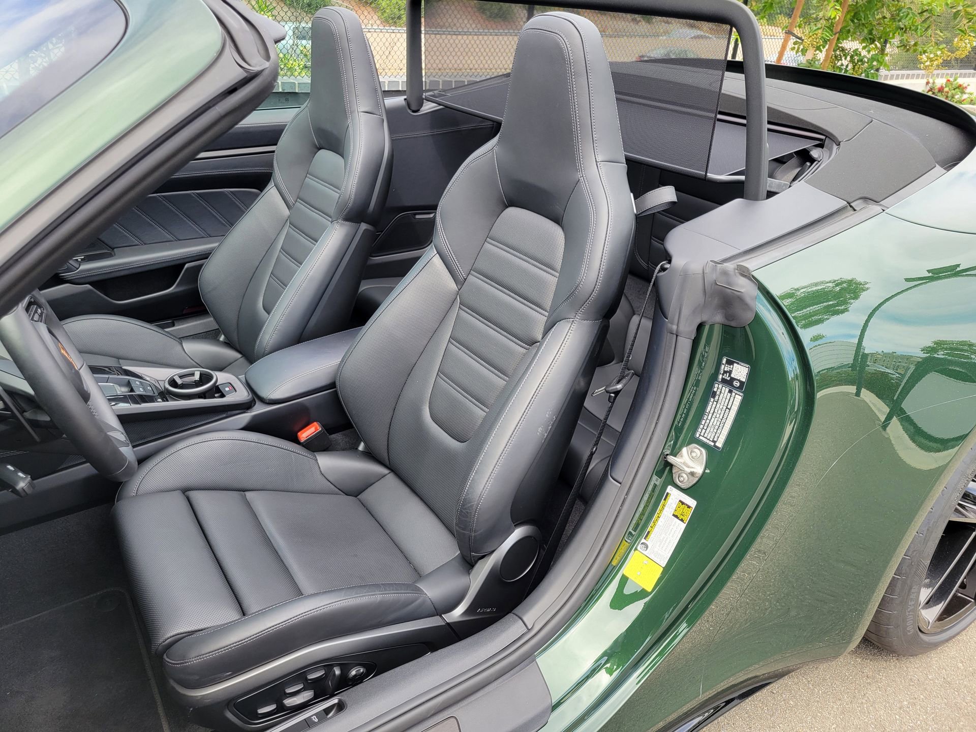 Used 2026 Porsche 911 Carrera GTS image 4